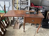 Universal Sewing Machine and Table