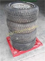 Set of 4 Tires with Rims, size 215 / 60 R14