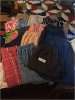 (15) Pair of Women's Pants size 14/16