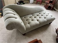 CHAISE LOUNGE