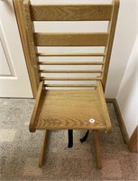 ADJUSTABLE KIDS WOODEN CHAIR