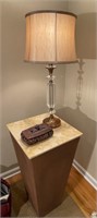 NIGHT STAND W LAMP AND ACCESSORY BOX