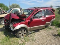 03 Kia Sorento, Auto, Front end hit