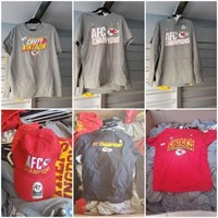 pallet of chiefs tshisrt hats hoodies 850+ pieces
