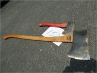 AXE AND HATCHET (SEE PICS)