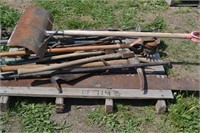 Pallet of - garden tools
