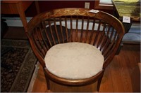 Barrel Chair