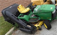 John Deere GX335 Garden Tractor/48" Mower