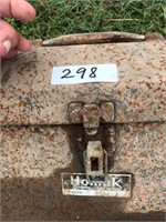 Homak Vintage Metal Tool Box