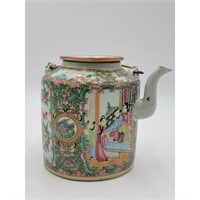 Antique Chinese Rose Medallion Teapot 19th C