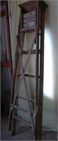 6 ft wooden stepladder