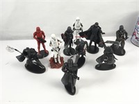 10 figurines Star Wars, Disney Vietnam