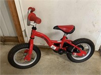 Schwinn child’s balance bike