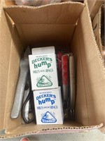 Hog rings and hogging tools