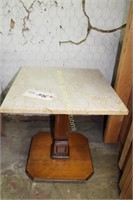 Table Small with Marble Top Approx. 19"x18"x18"