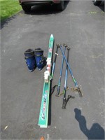 Head Ski Boots Sz 10-11, 2 Set of Skis,4 Ski Poles