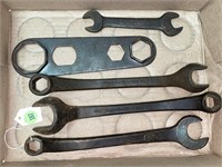 LOT OF 5 WRENCHES - 3 FORD & 2 UNMARKED