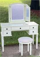 WHITE VANITY TABLE AND CHAIR