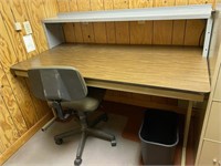 Desk, chair, chair mat, trash can