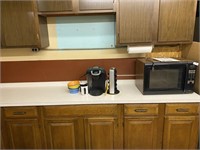 Cabinets, counter top