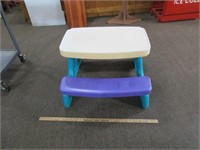 Little Tykes Picnic Table