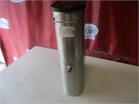 Stainless Tea Dispencer with Lid