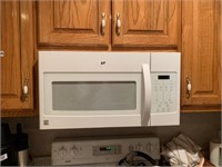 KENMORE MICROWAVE- FOR PARTS ONLY