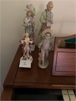 LOT OF FOUR PORCELAIN FIGURES