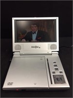 Portable DVD Player

Insignia® - 7" Portable