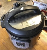 Instant Pot Cooker