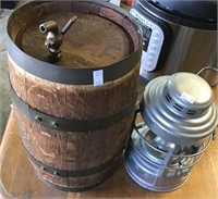 Wood Wine Cast, Luck-e-lite Railroad Lantern - No
