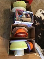 Plastic ware and housewares miscellaneous