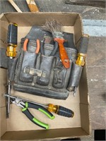 Leather tool belt and screwdrivers