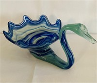 Vintage Swan Art Glass
