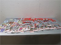 LRG. ASST. OF HOCKEY CARDS / ALOT NOT OPENED