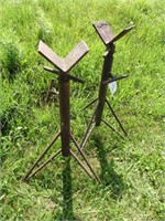 PAIR OF WORK STANDS