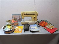 SINGER SEWING MACHINE / SEWING ACC. / MATERIAL