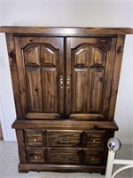 Solid Wood Dresser/6 Drawer/60”H,40”W,20”D