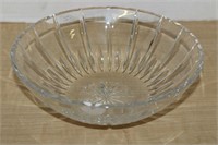 TOWLE CRYSTAL SERVING BOWL