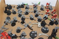 SELECTION OF WARHAMMER FIGURES AND MORE