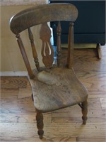 14"x 15"x 34" Vintage Wood Chair