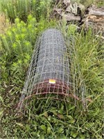 Roll of livestock fence