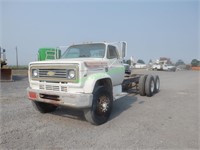 1975 Chevy C6500 3 Axle Cab and Chassis Truck
