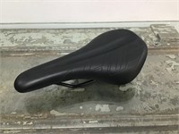 Bicycle seat