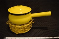 Vtg yellow enamelware lidded pot w/ warmer base