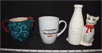 Ceramic lot: Rapala & Chicken mugs + Cat vase