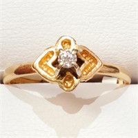 $2200 14K  Diamond(0.05ct) Ring