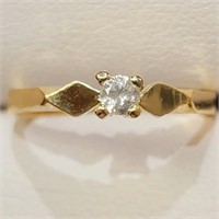 $1000 10K  Diamond(0.05ct) Ring