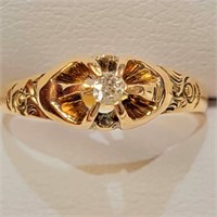 $1500 14K  Diamond(0.02ct) Ring