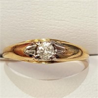 $1000 10K  Diamond(0.1ct) Ring